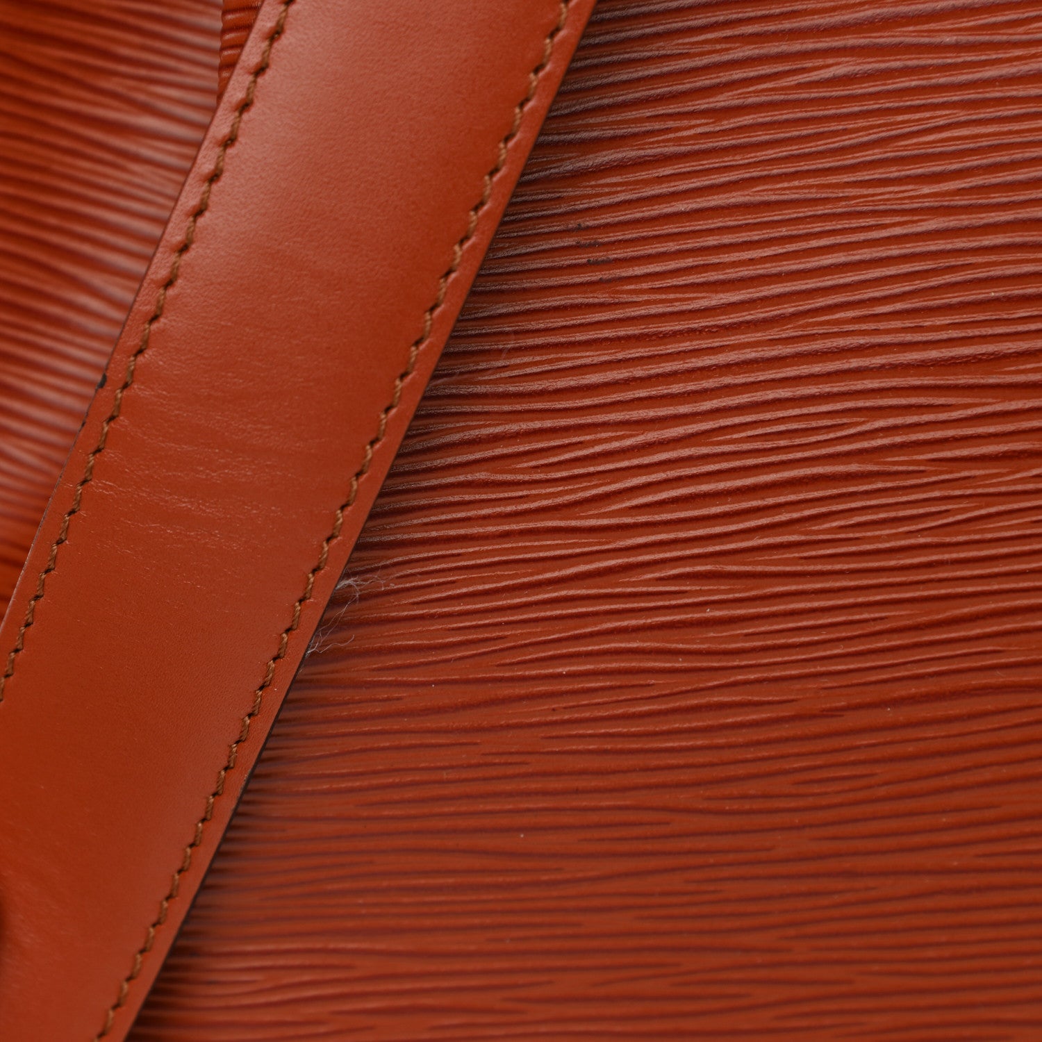 Louis Vuitton Epi Sac D'Epaule Kenyan Fawn 11 of 11