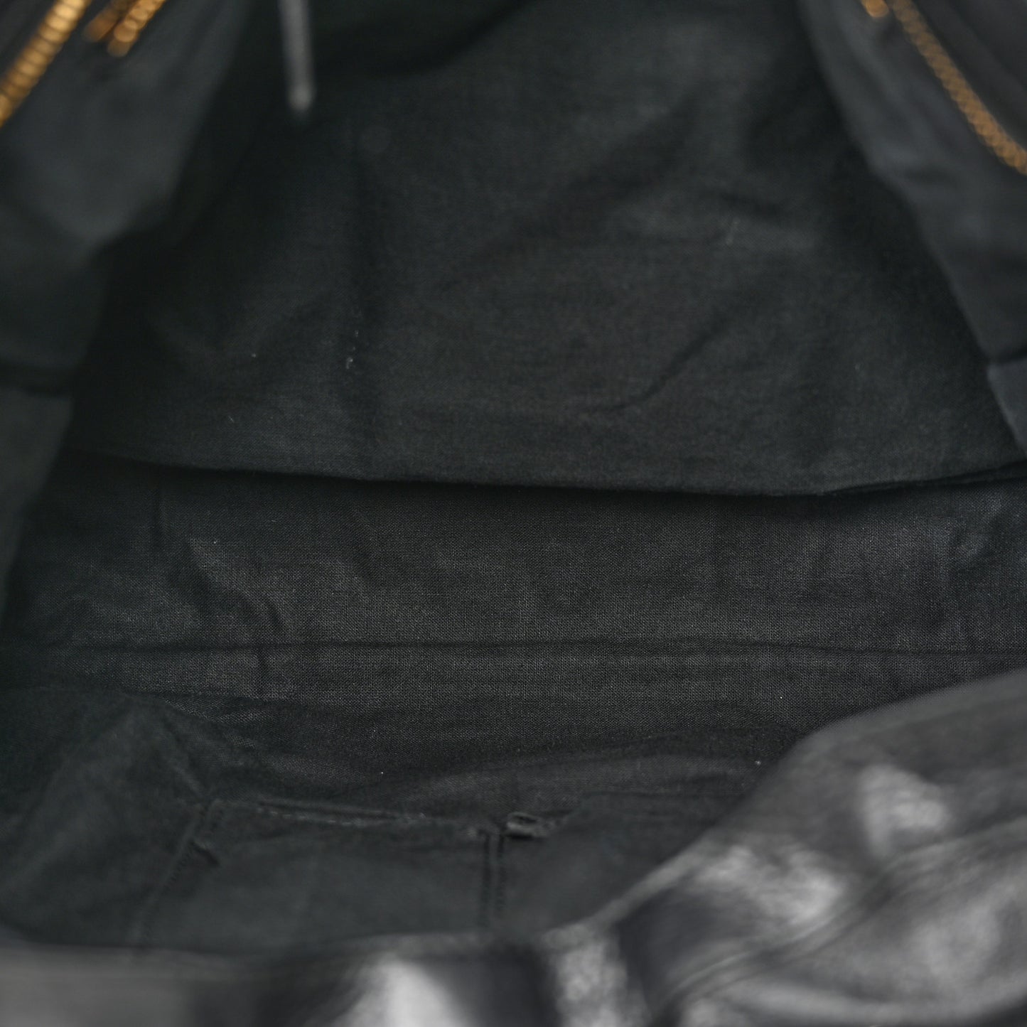 Agneau Giant 12 Gold Hardware City Black