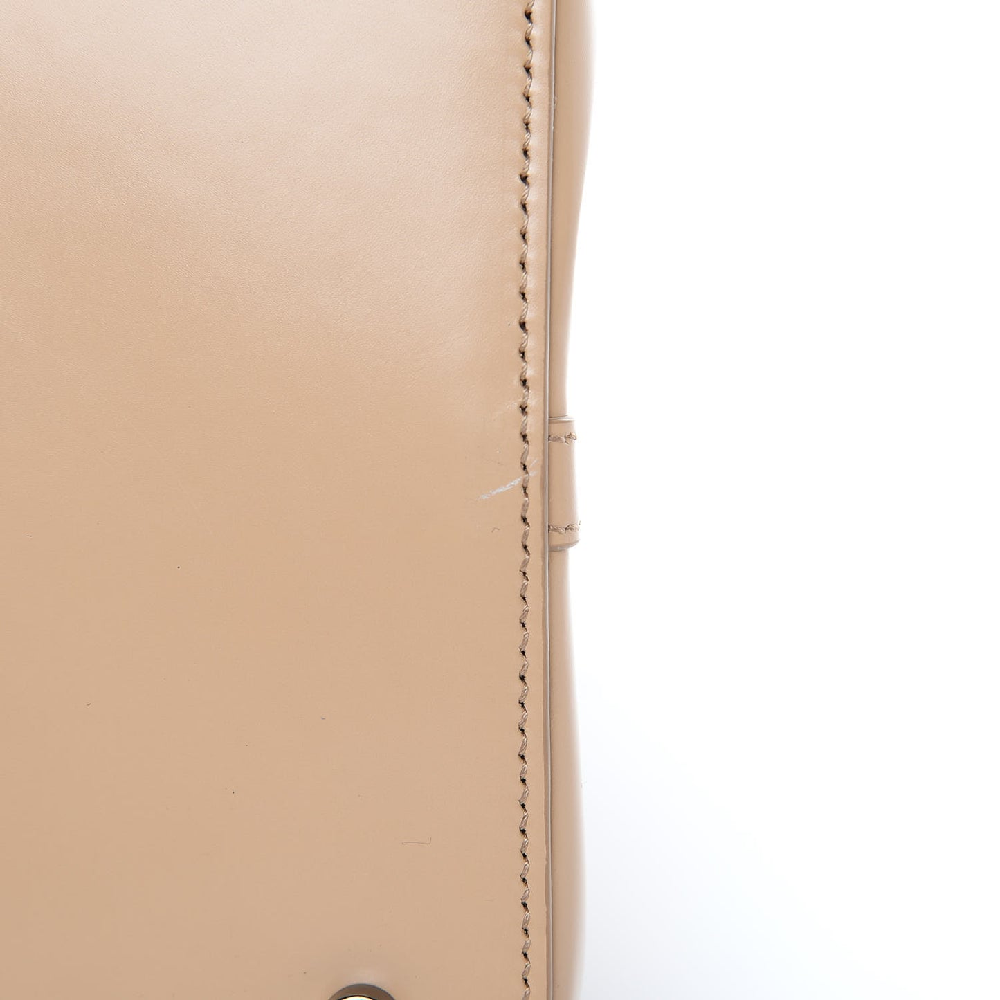 Calfskin Vienne Wave Mina 32 Bag Sable