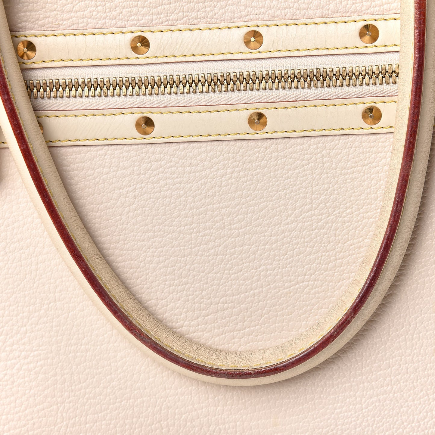 Suhali L Imprevisible White
