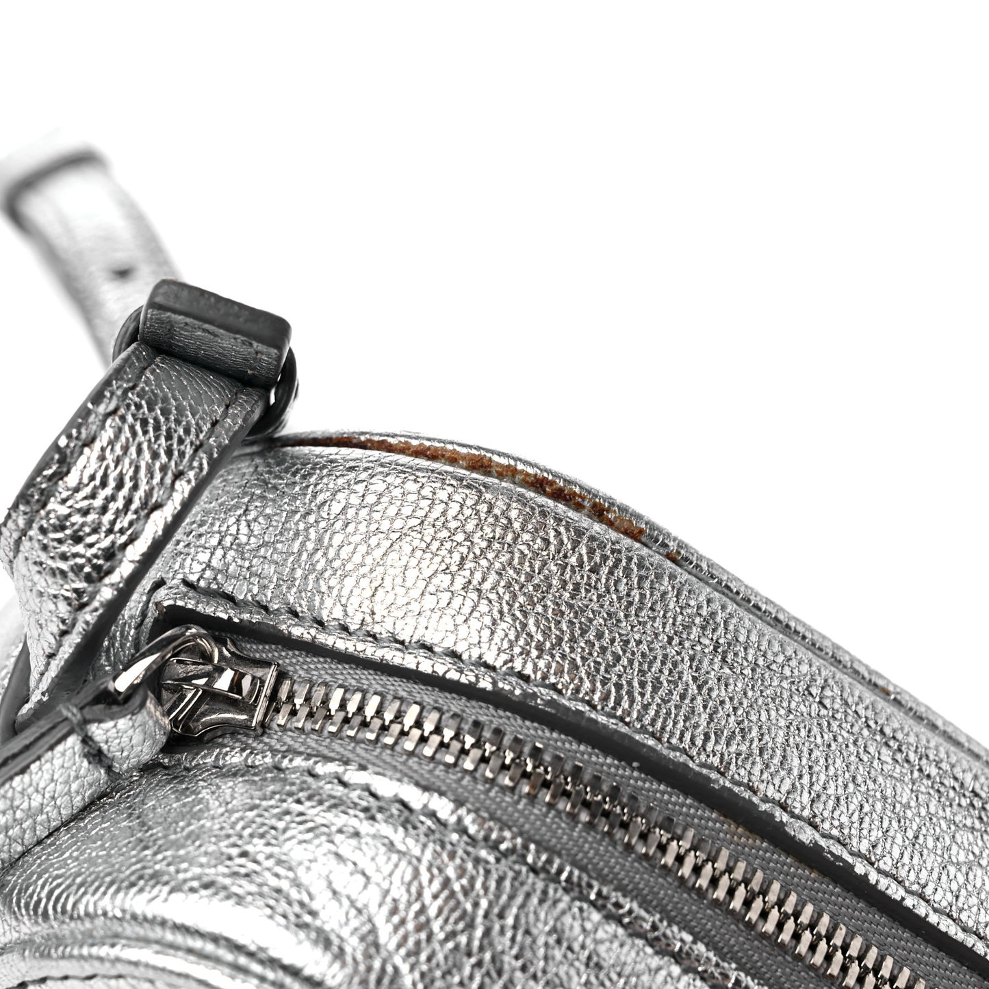 Metallic Goatskin Logo XS Everyday Camera Bag Argent Black
