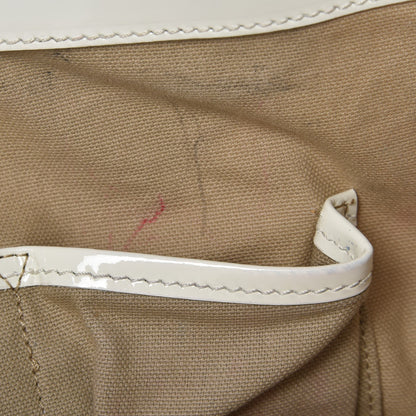 Burberry Nova Check Heart Tote White 9 of 13