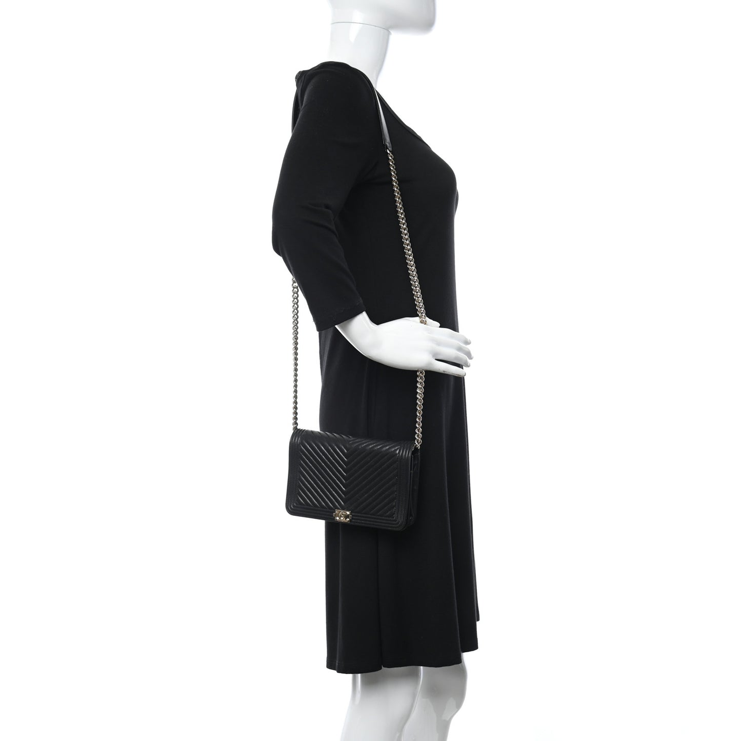 Lambskin Chevron Boy Wallet On Chain WOC Black