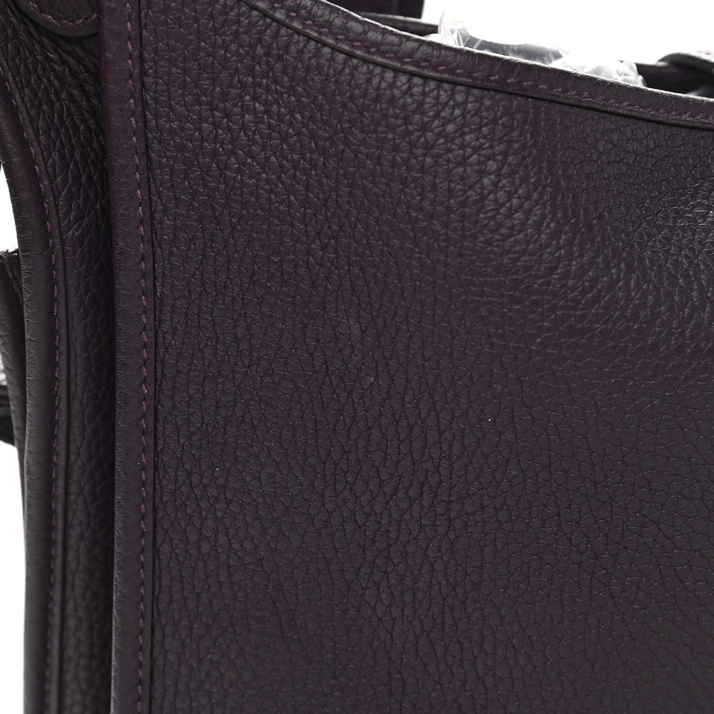 Taurillon Clemence Evelyne III GM Raisin