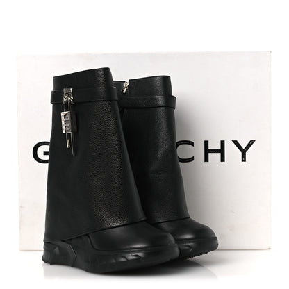 Givenchy Grained Calfskin Shark Lock Biker Ankle Boots 40 Black 13 of 13