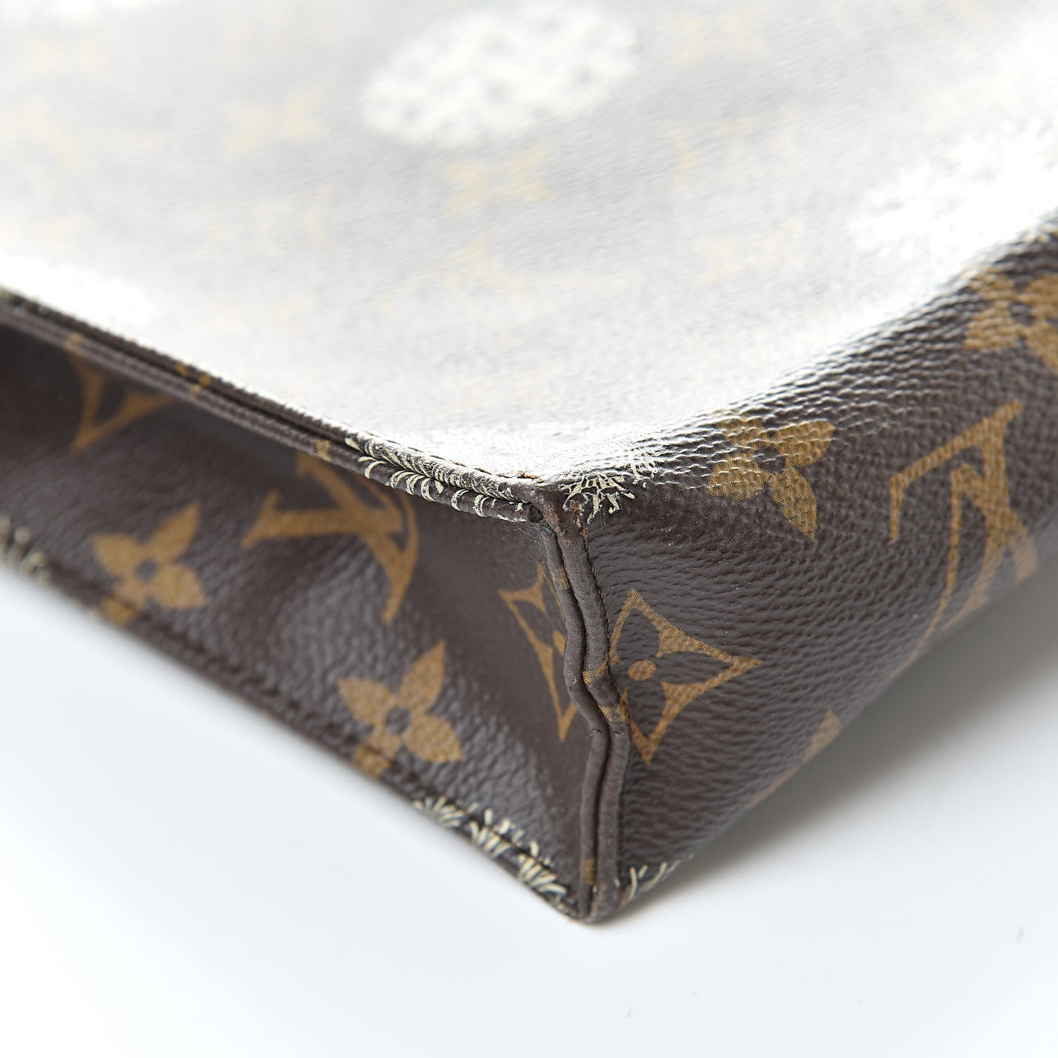 Louis Vuitton Monogram Rope Pochette Voyage Rope 11 of 15