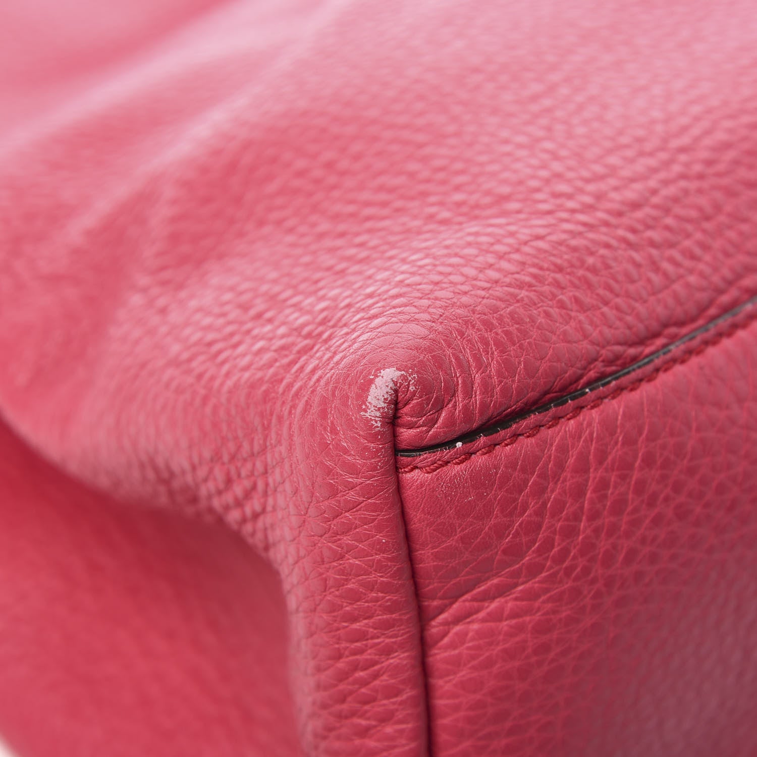 Gucci Pebbled Calfskin Medium Soho Chain Shoulder Bag Pink 10 of 12