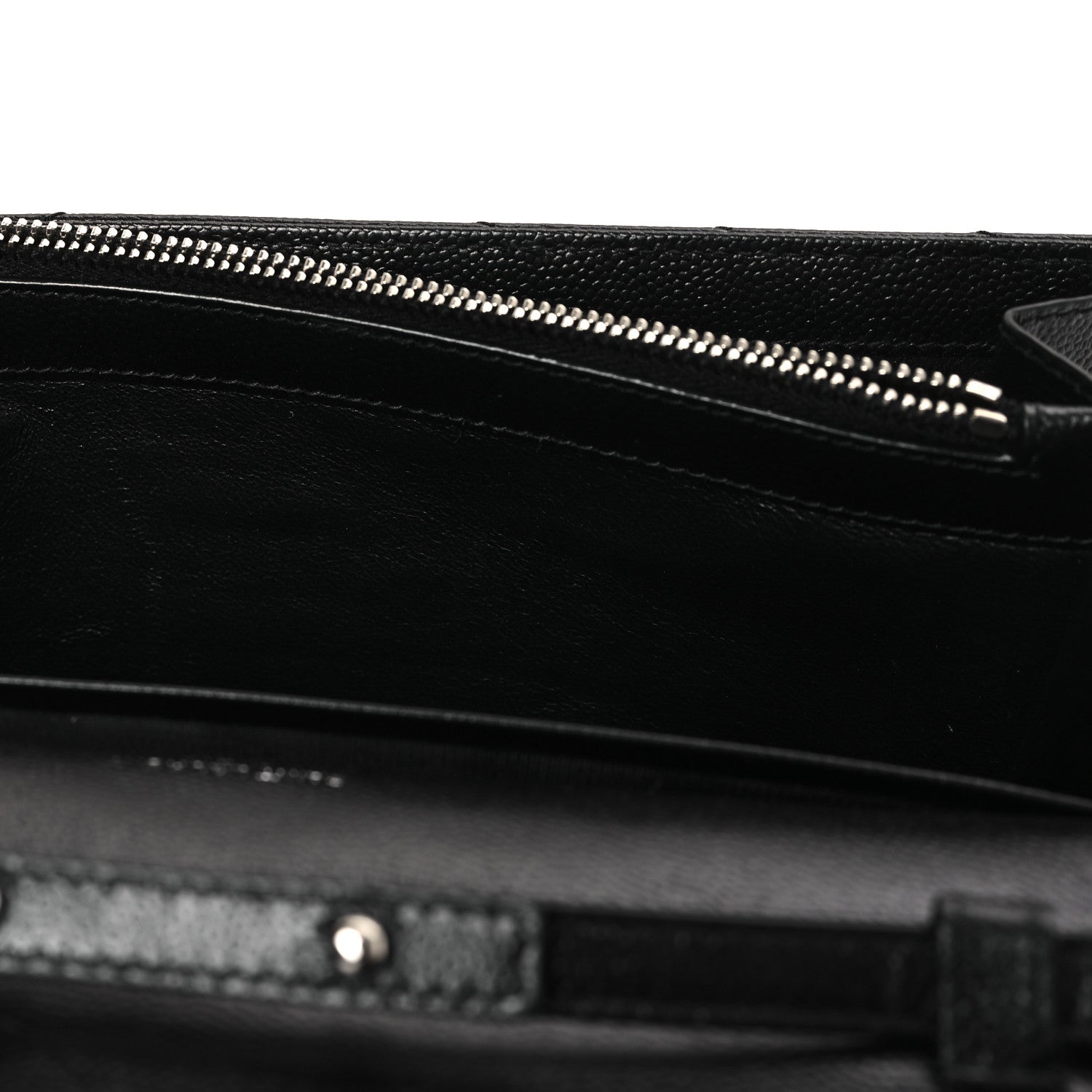 Saint Laurent Grain De Poudre Matelasse Chevron Monogram Chain Wallet Black 11 of 12