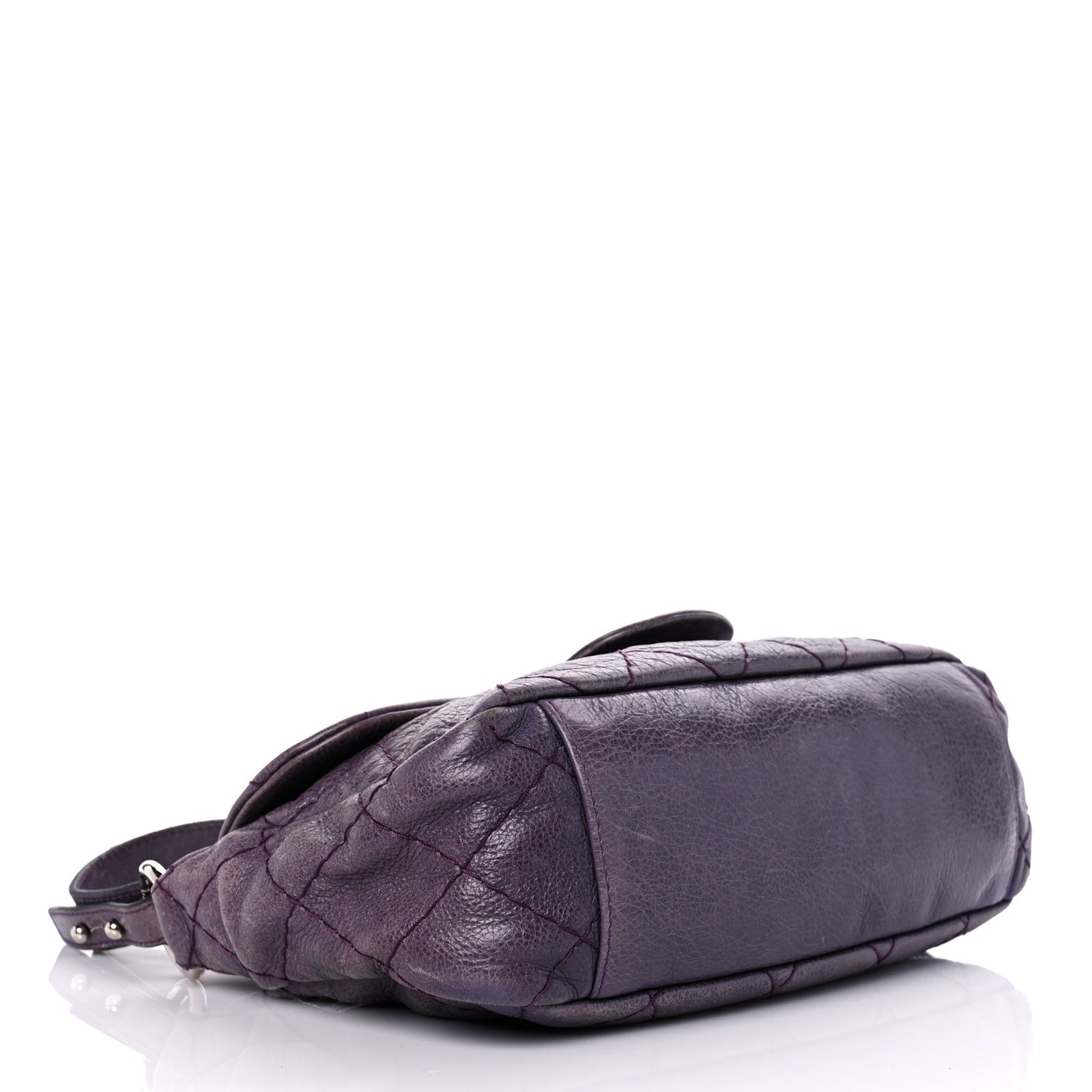 Glazed Calfskin Stitched On The Road Flap Purple