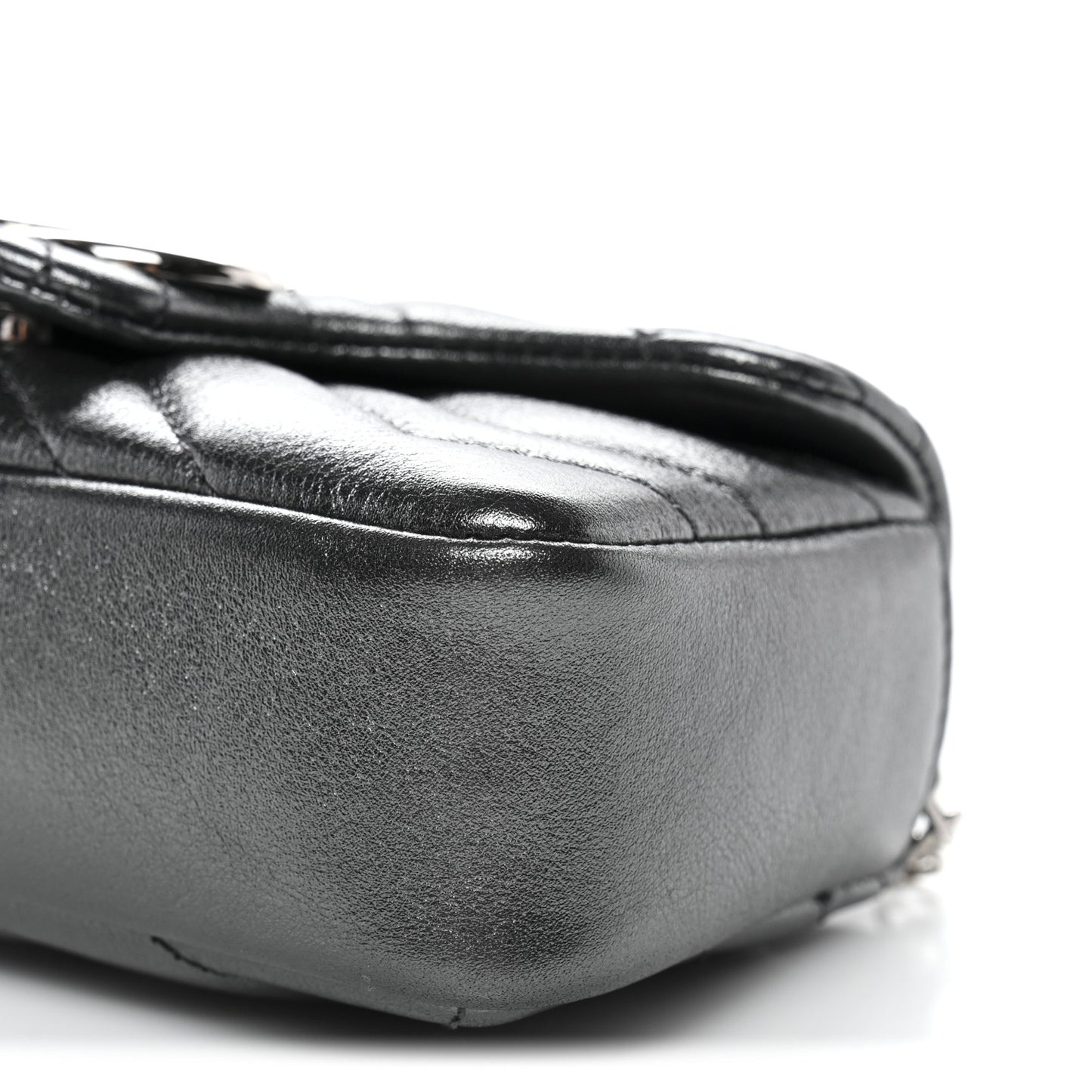 Metallic Lambskin Matelasse Mini GG Marmont Shoulder Bag Piombo