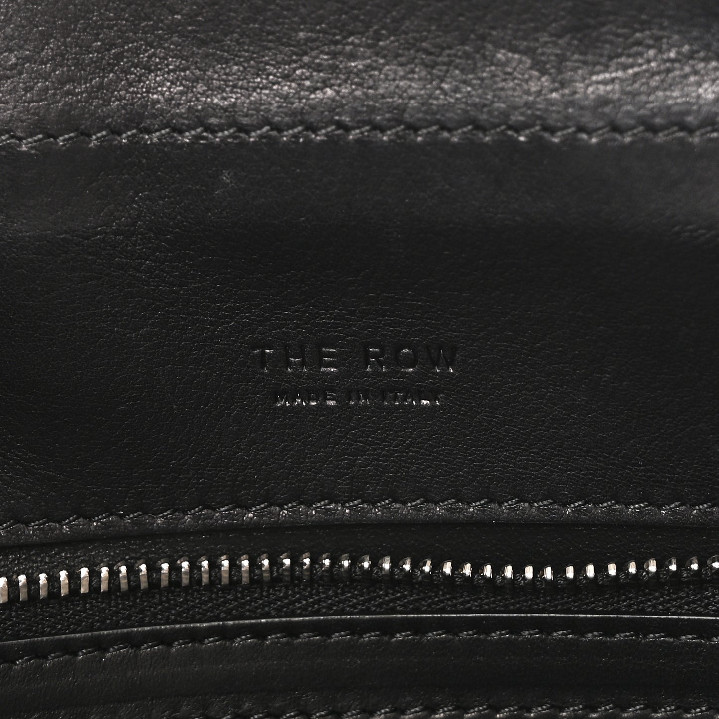 Smooth Calfskin Peggy Bag Black