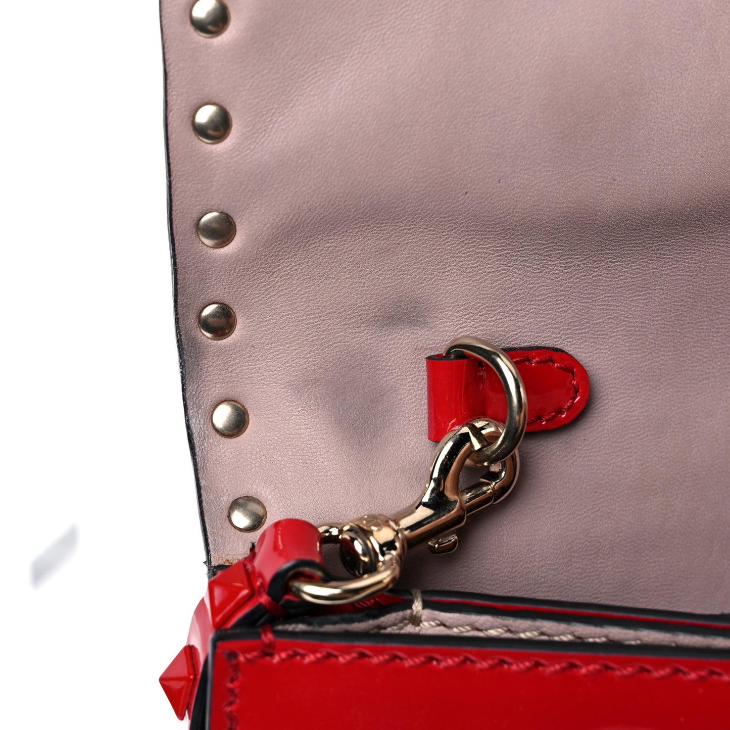 Patent Monochrome Rockstud Wristlet Clutch Rosso Valentino
