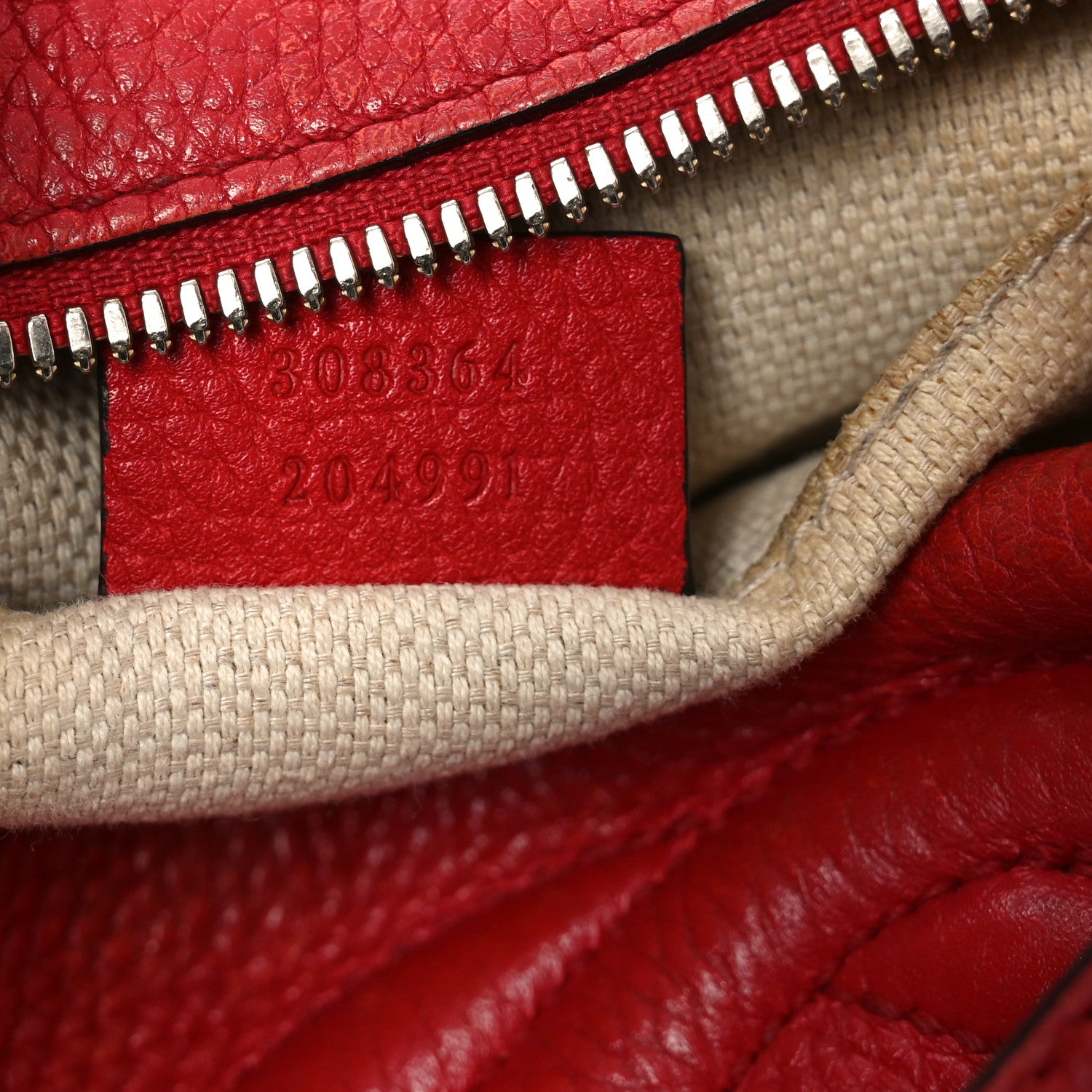 Gucci Pebbled Calfskin Small Soho Disco Bag Tabasco Red 6 of 10