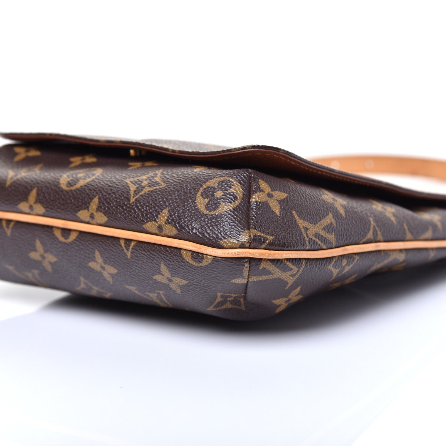 Louis Vuitton Monogram Musette Salsa 8 of 8