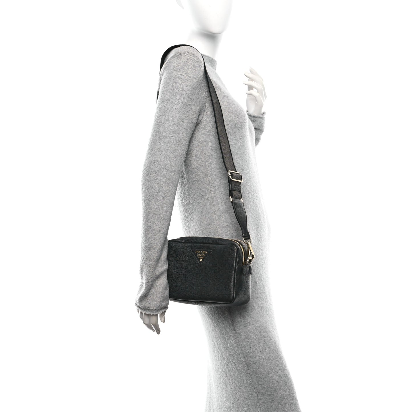 Vitello Daino Soft Medium Double Zip Shoulder Bag Black