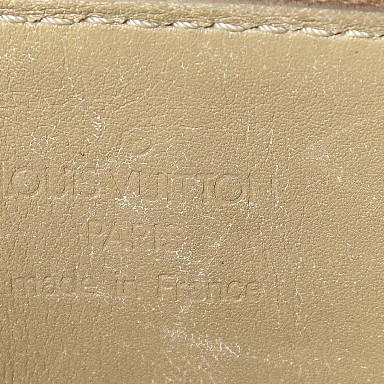 Louis Vuitton Vernis Lexington Pochette Perle 6 of 9