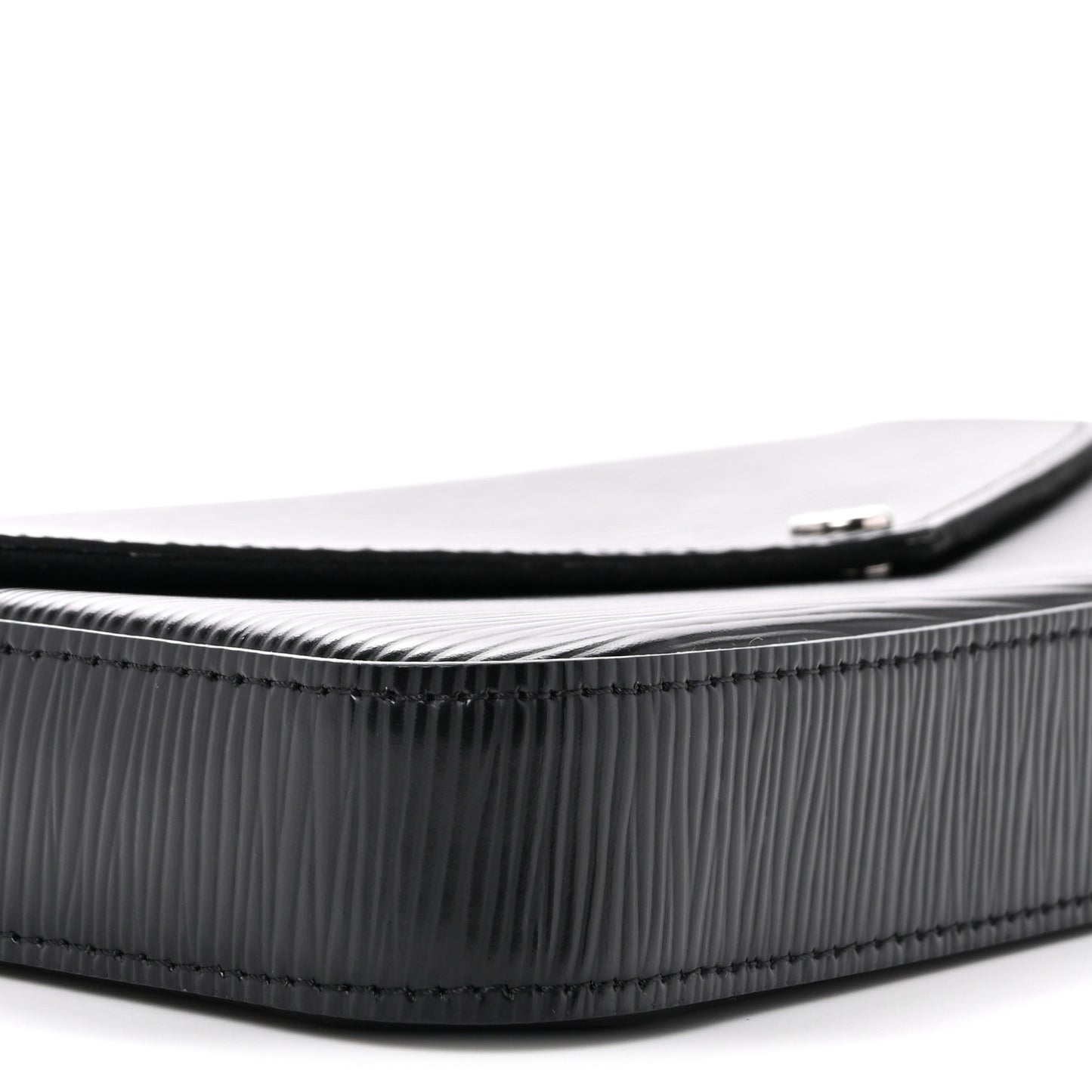 Epi Pochette Felicie Black