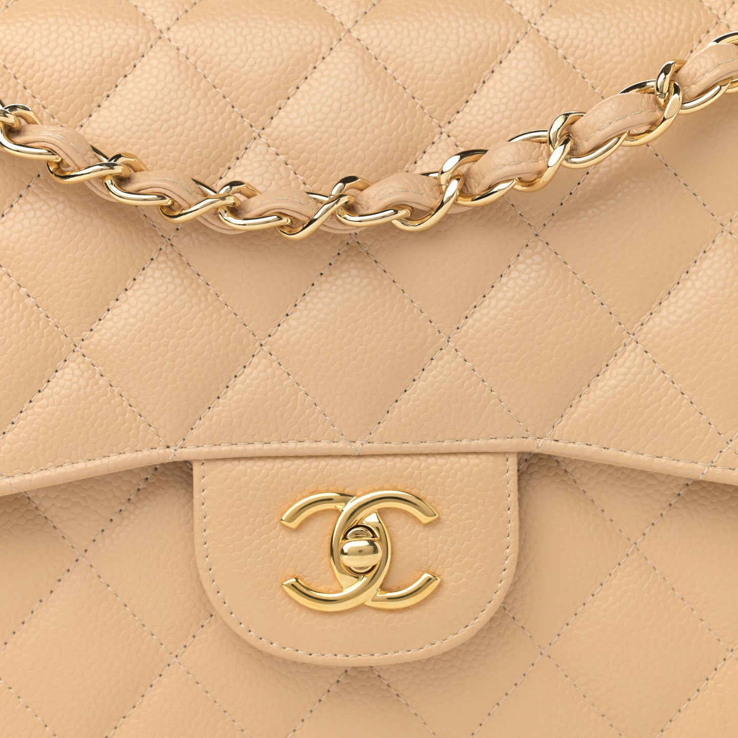 Caviar Quilted Jumbo Double Flap Beige Clair