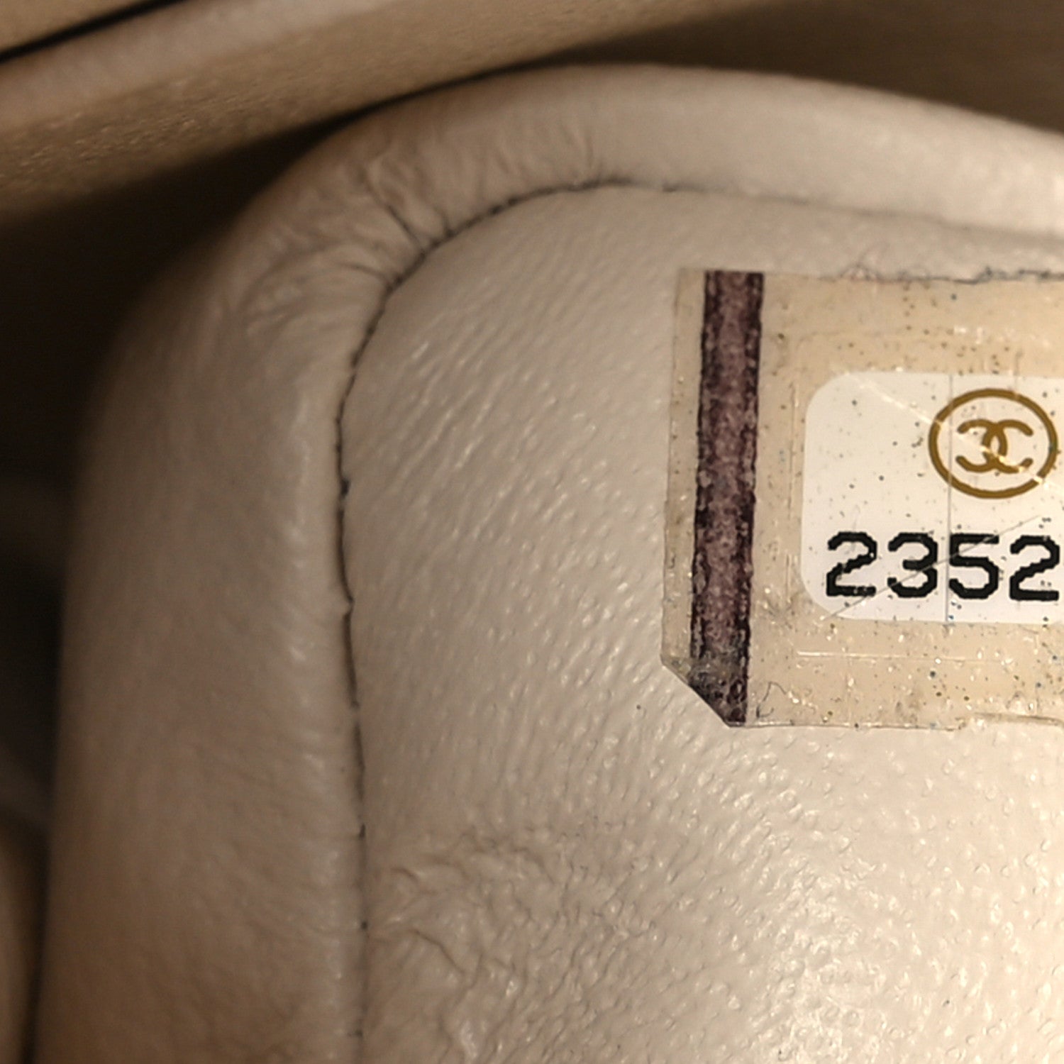 Chanel Aged Calfskin Quilted 2.55 Reissue 225 Flap White 7 of 10