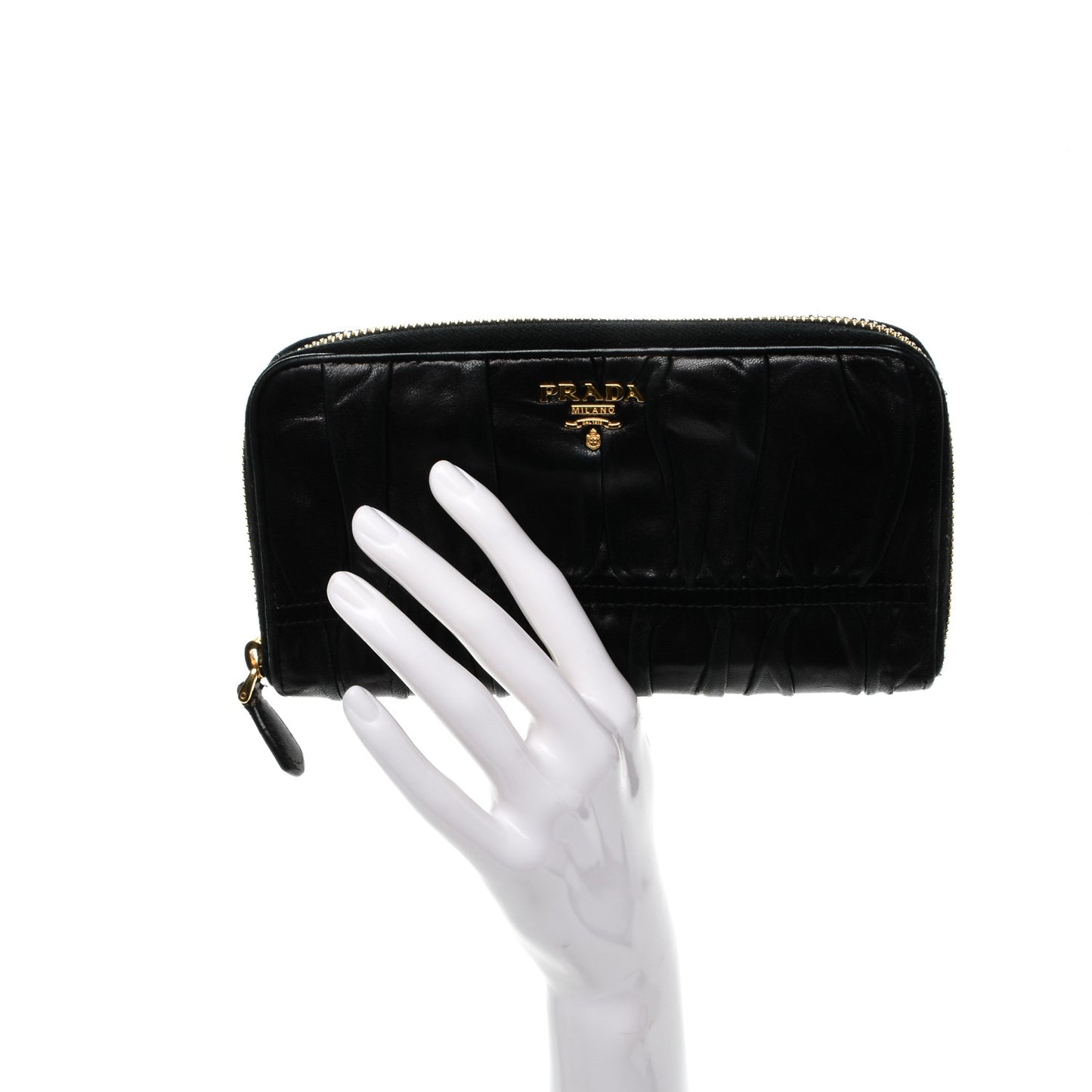 Nappa Gaufre Zip Around Wallet Nero Black