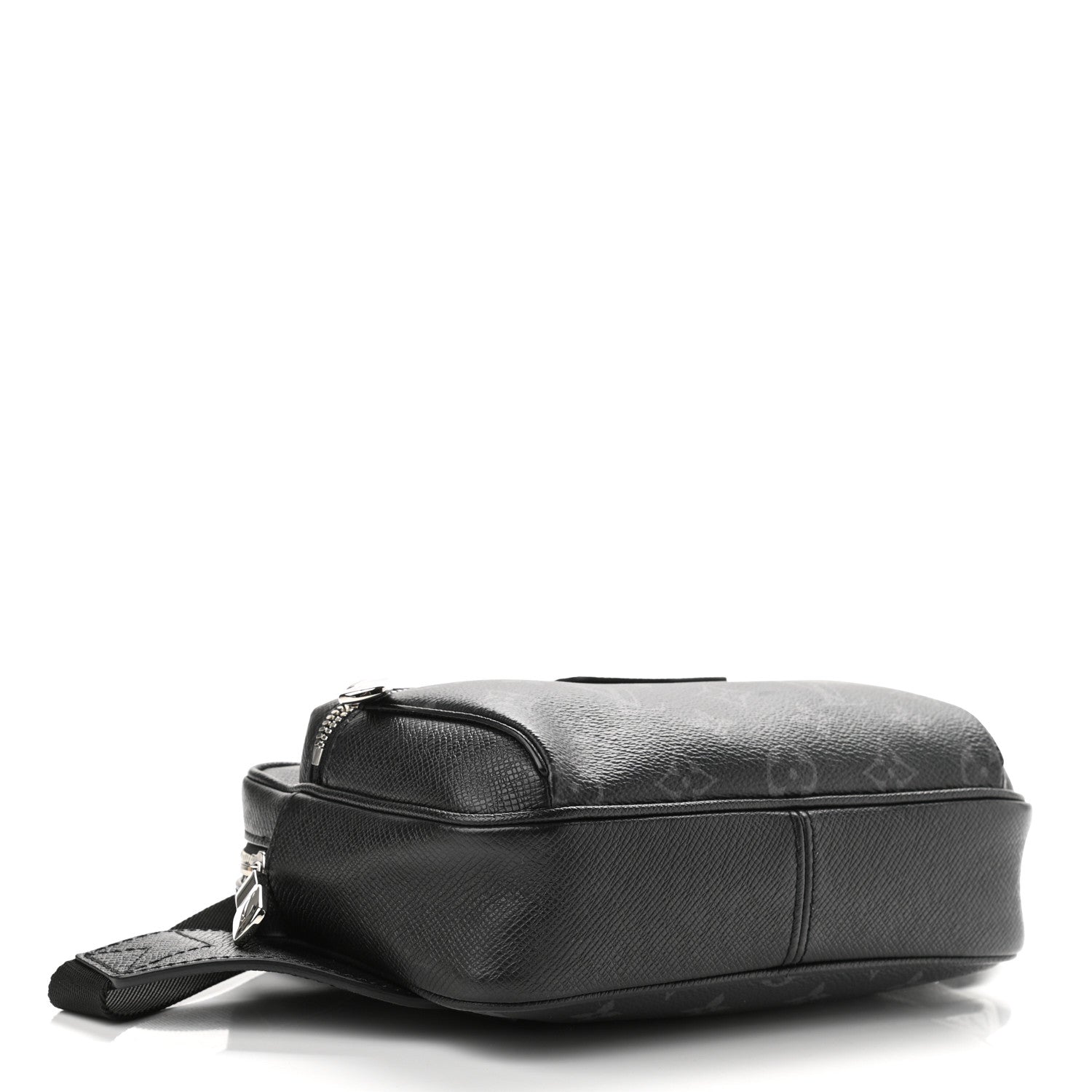 Louis Vuitton Taiga Monogram Outdoor Bumbag Black 4 of 10