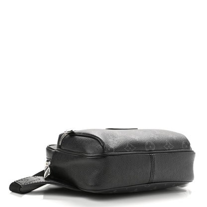 Louis Vuitton Taiga Monogram Outdoor Bumbag Black 4 of 10