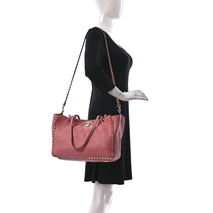 Valentino Garavani Pebbled Calfskin Medium Rockstud Tote Paradise Rose 2 of 7