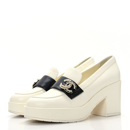 Chanel Lambskin Pearl Crystal Quilted CC Loafers 40 White Black 3 of 8