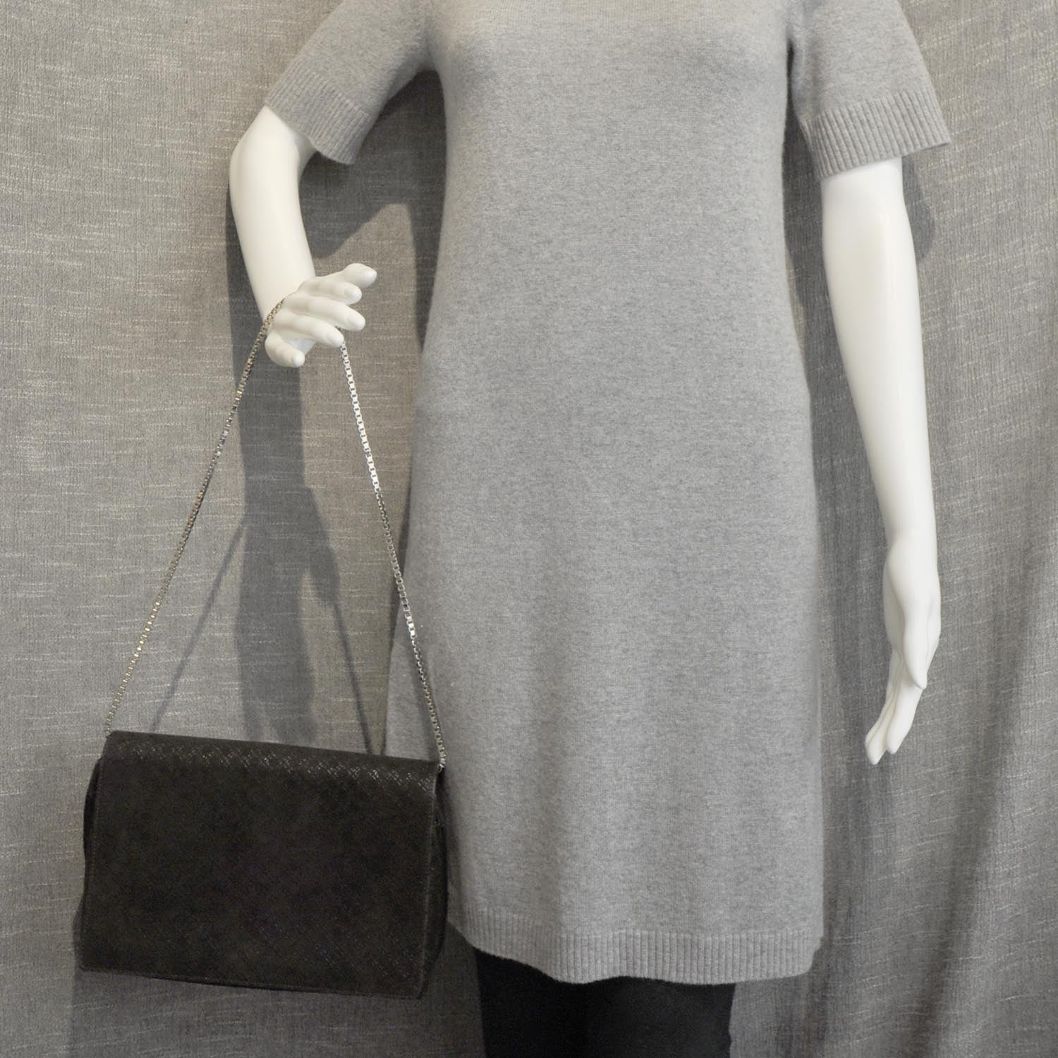 FASHIONPHILE SALVATOREFERRAGAMOSuedeChainBagBrown 2 of 8