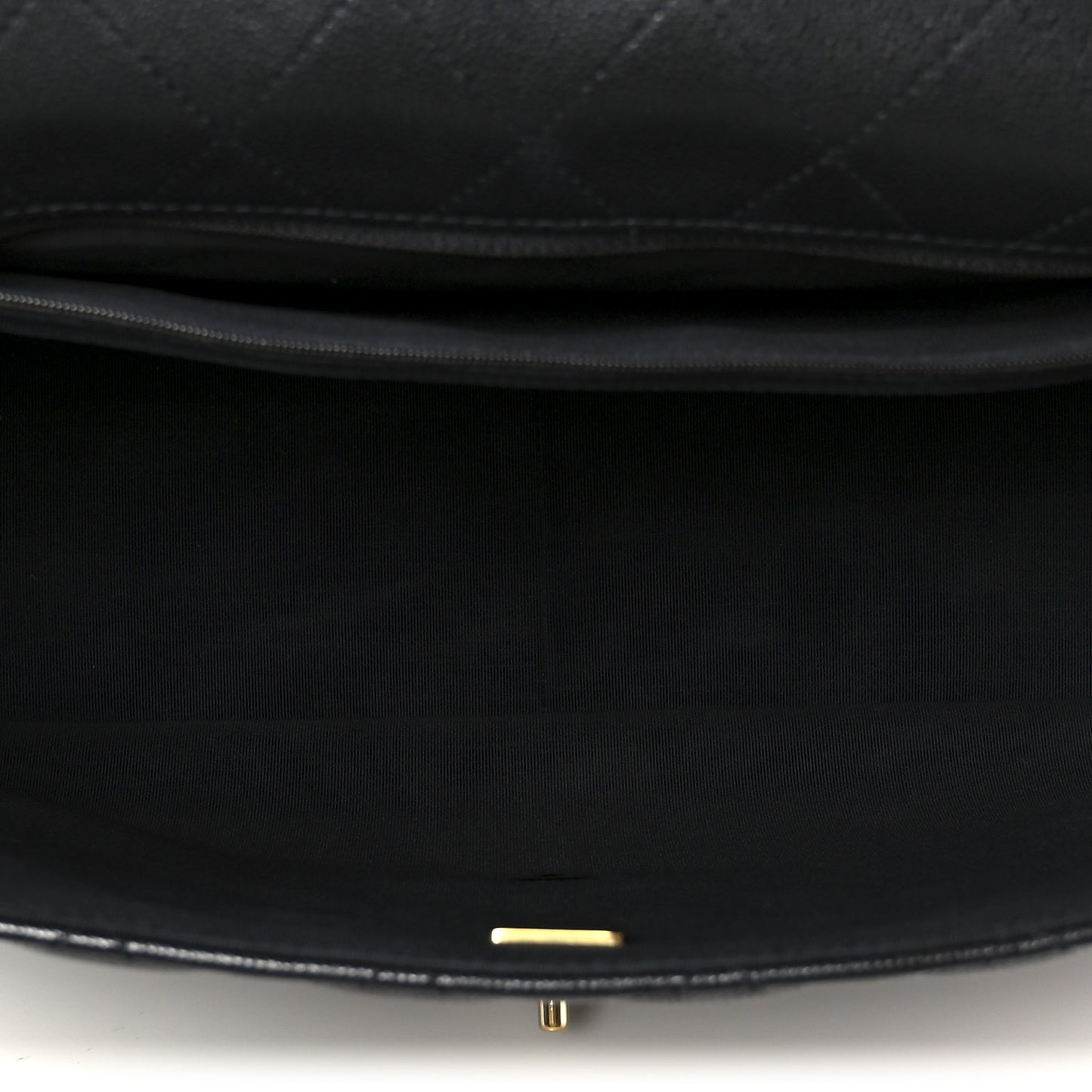 Caviar Quilted XXL Travel Flap Bag Black