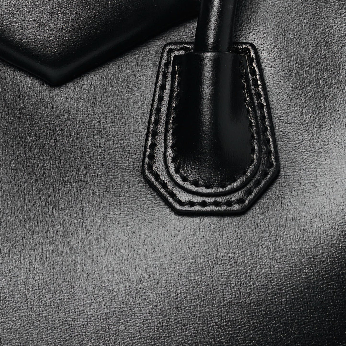 Shiny Lord Calfskin Mini Antigona Black