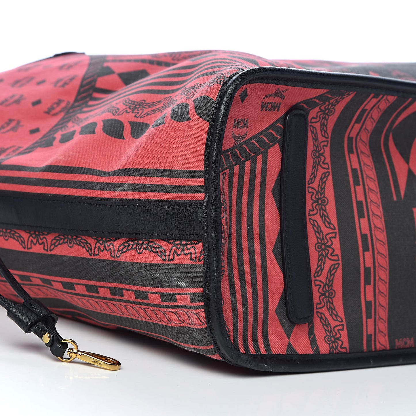Visetos Large Liz Reversible Shopper Red Black