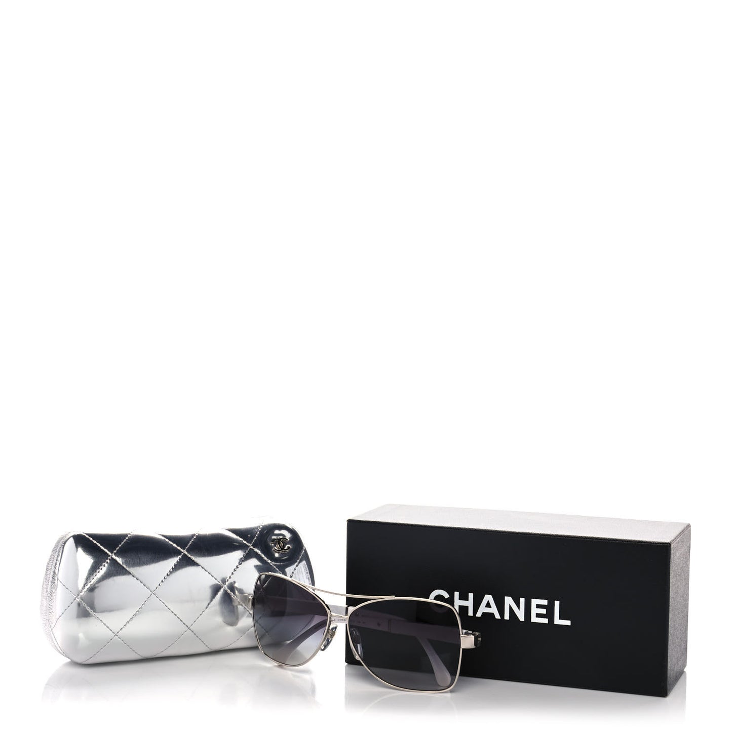 Lambskin Quilted CC Aviator Sunglasses 4195-Q White Silver