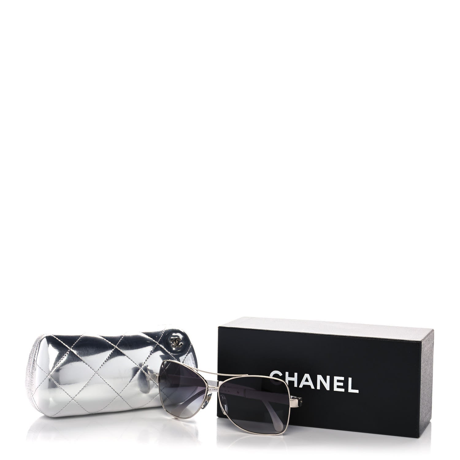 Chanel Lambskin Quilted CC Aviator Sunglasses 4195-Q White Silver 10 of 10