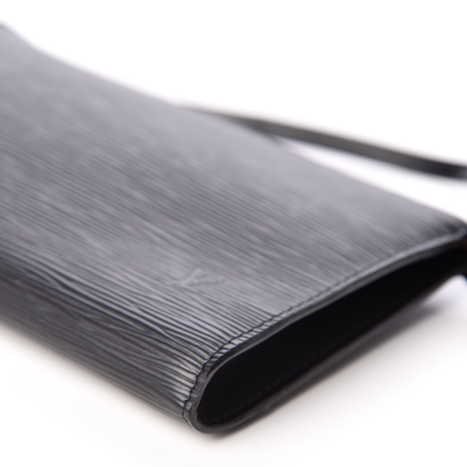 Louis Vuitton Epi Pochette Accessories 24 Black 6 of 8