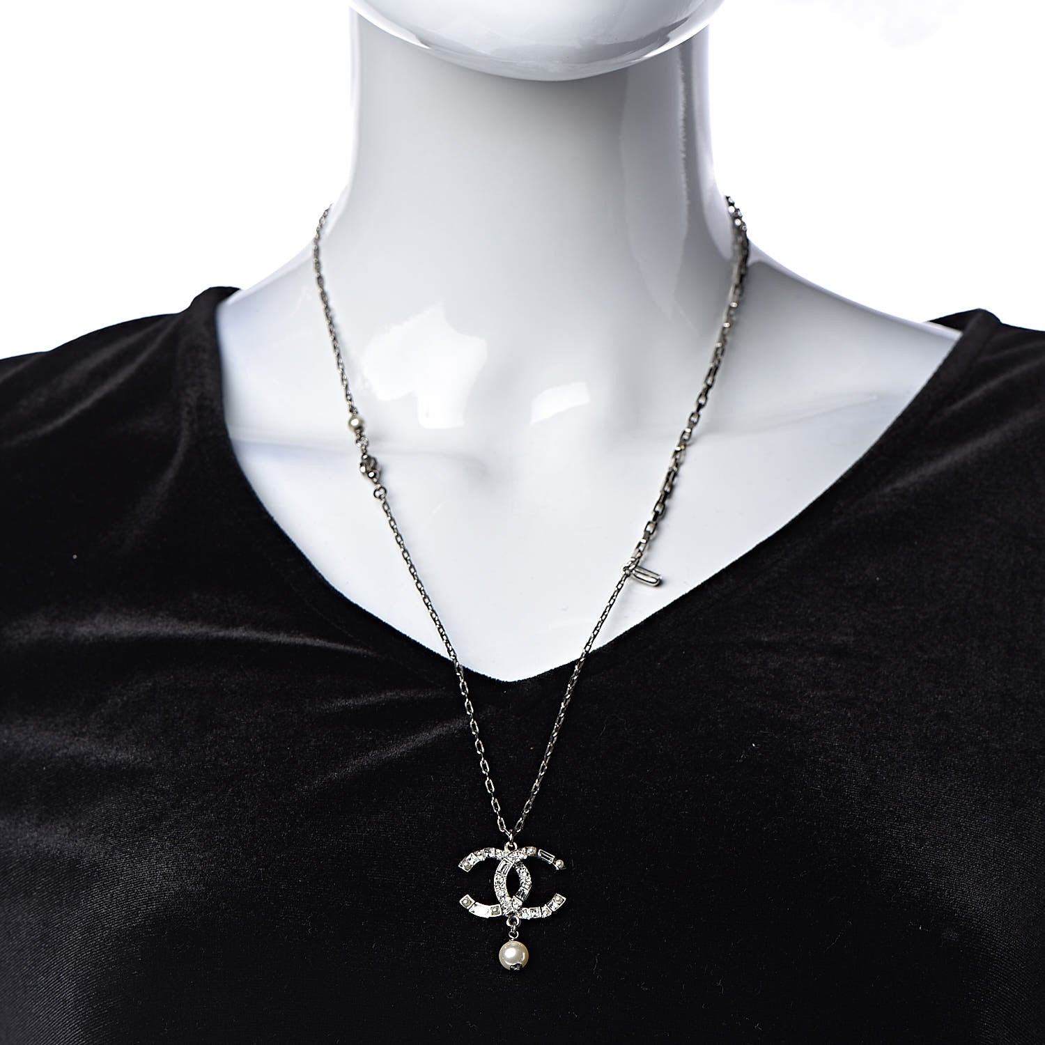 Chanel Baguette Crystal Pearl CC Pendant Necklace Silver 2 of 5