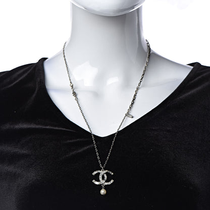 Chanel Baguette Crystal Pearl CC Pendant Necklace Silver 2 of 5