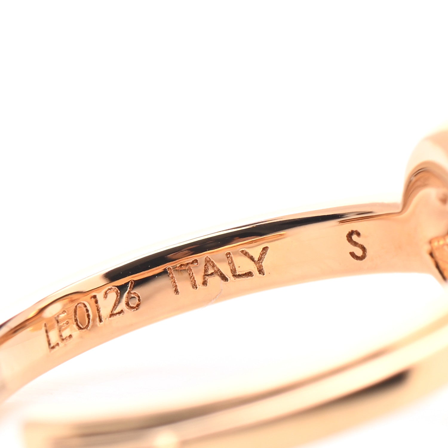 Louis Vuitton LV And Me Letter P Ring 5.5 Gold 6 of 6