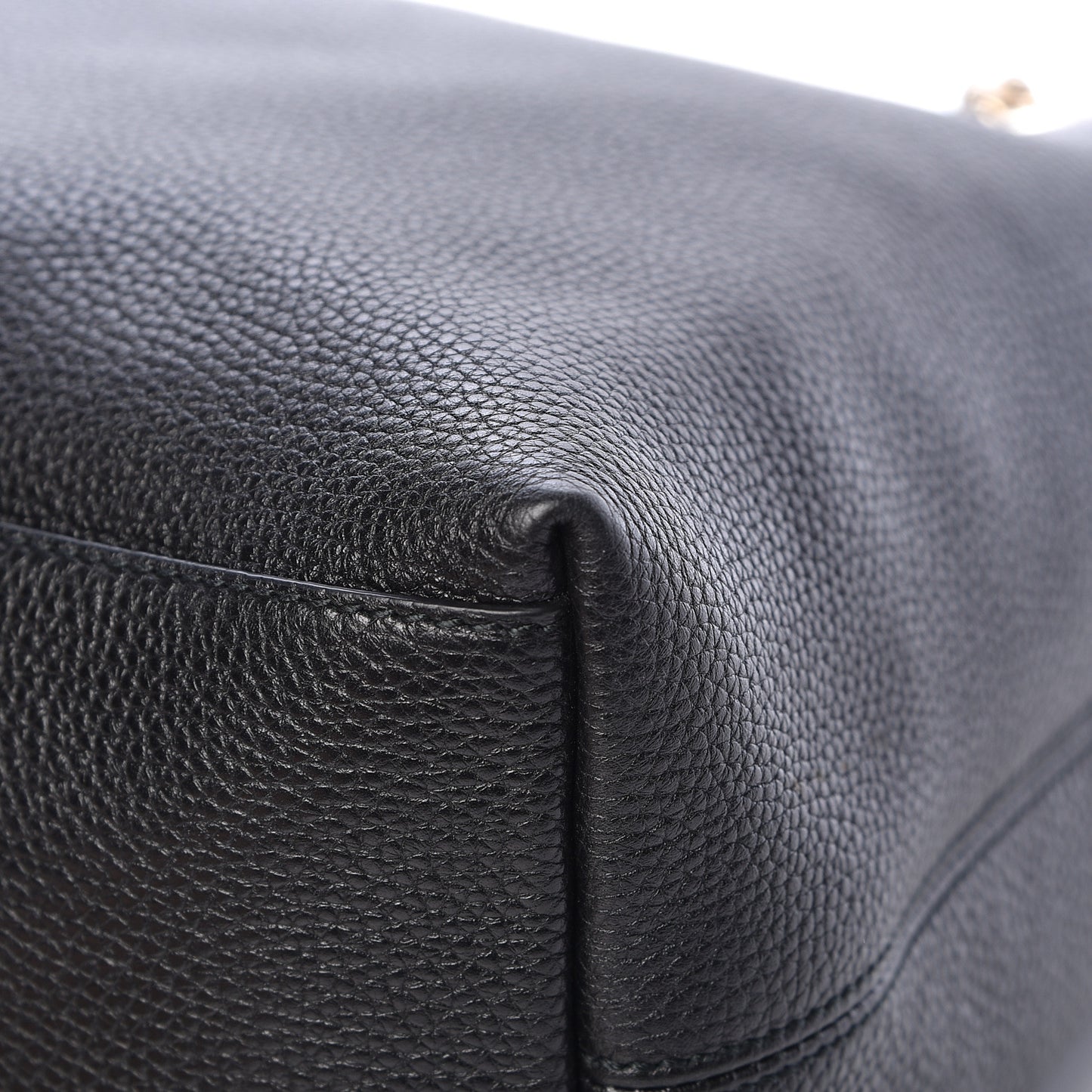 Pebbled Calfskin Medium Soho Chain Shoulder Bag Black
