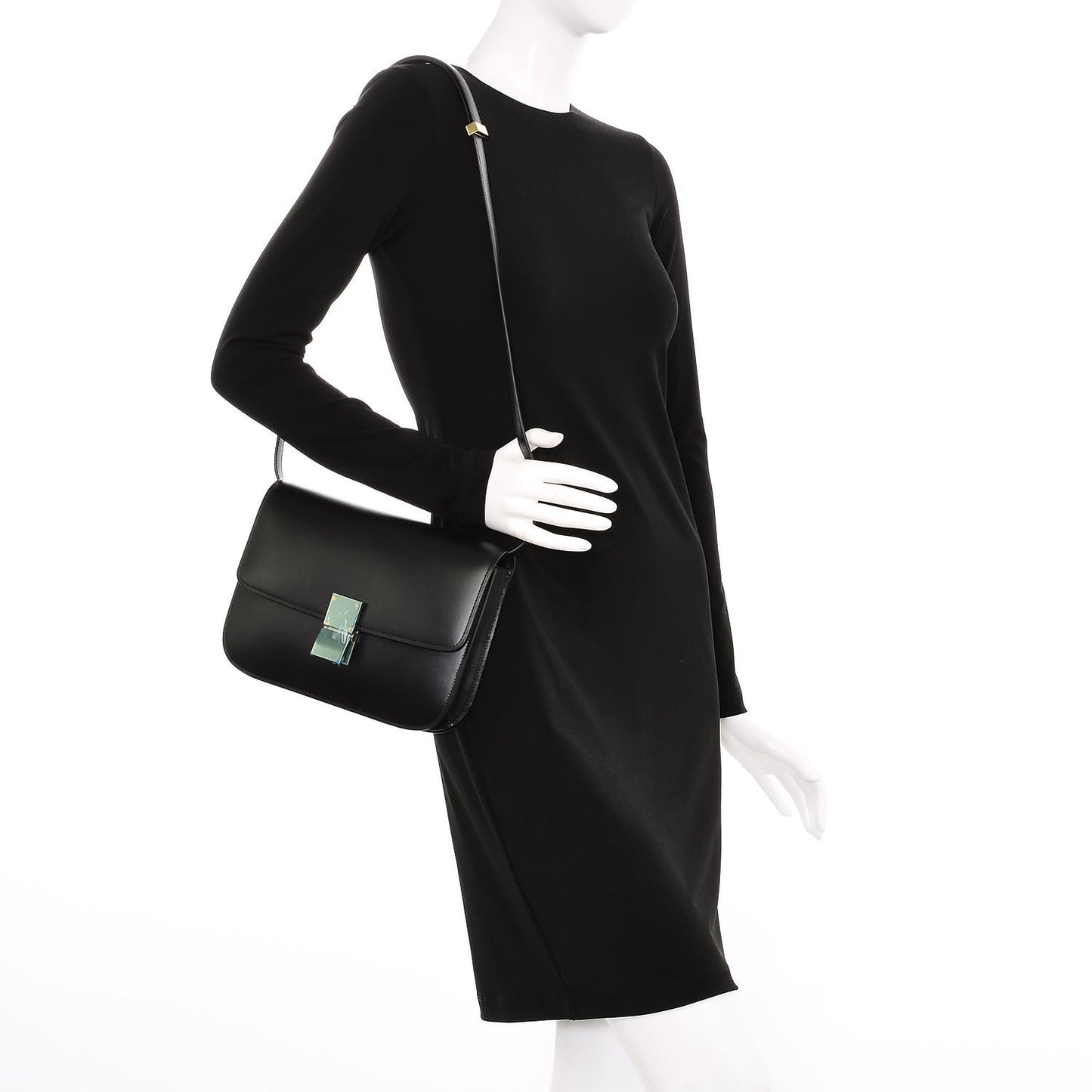 Box Calfskin Medium Classic Box Flap Bag Black