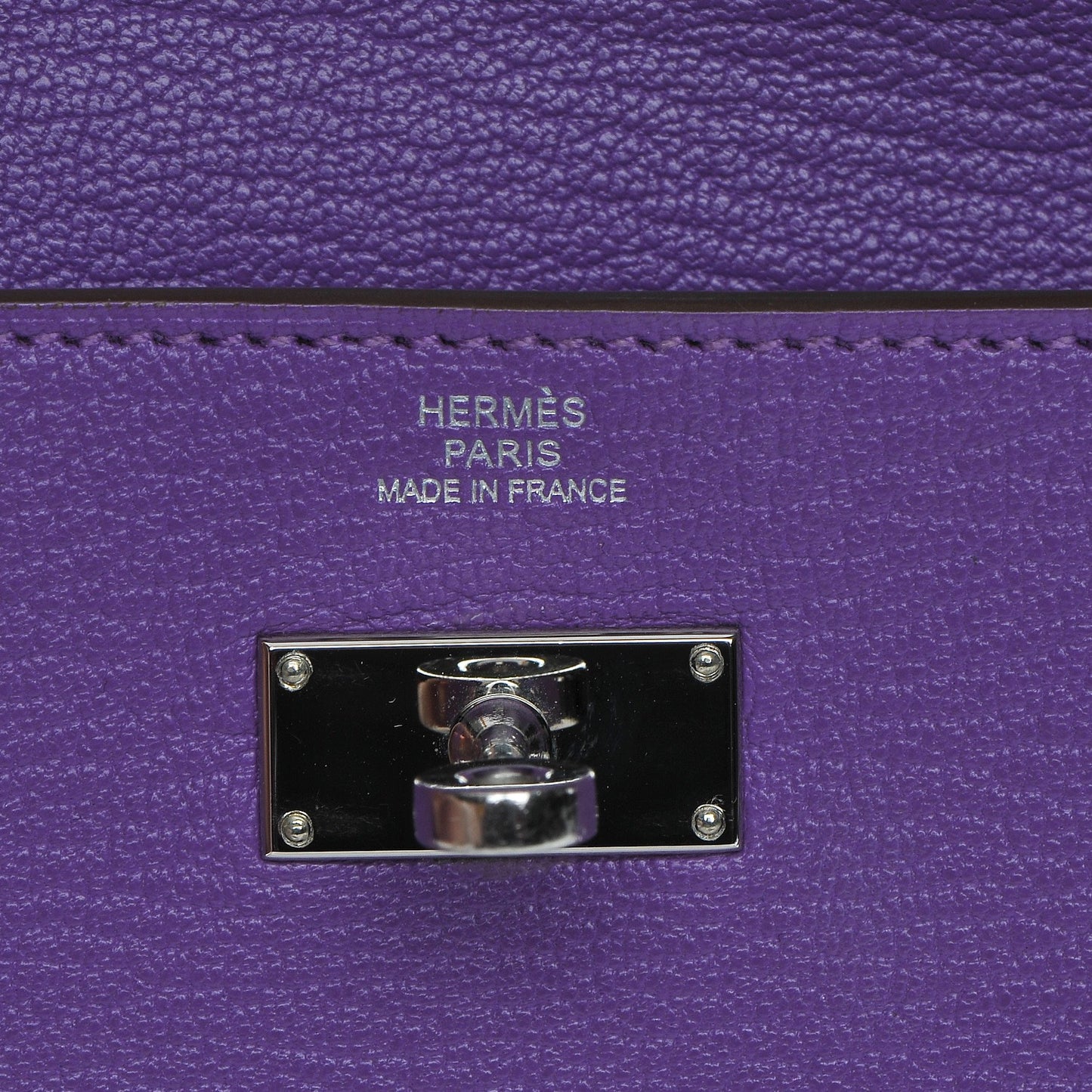 Chevre Mysore Kelly Longue Wallet Parme