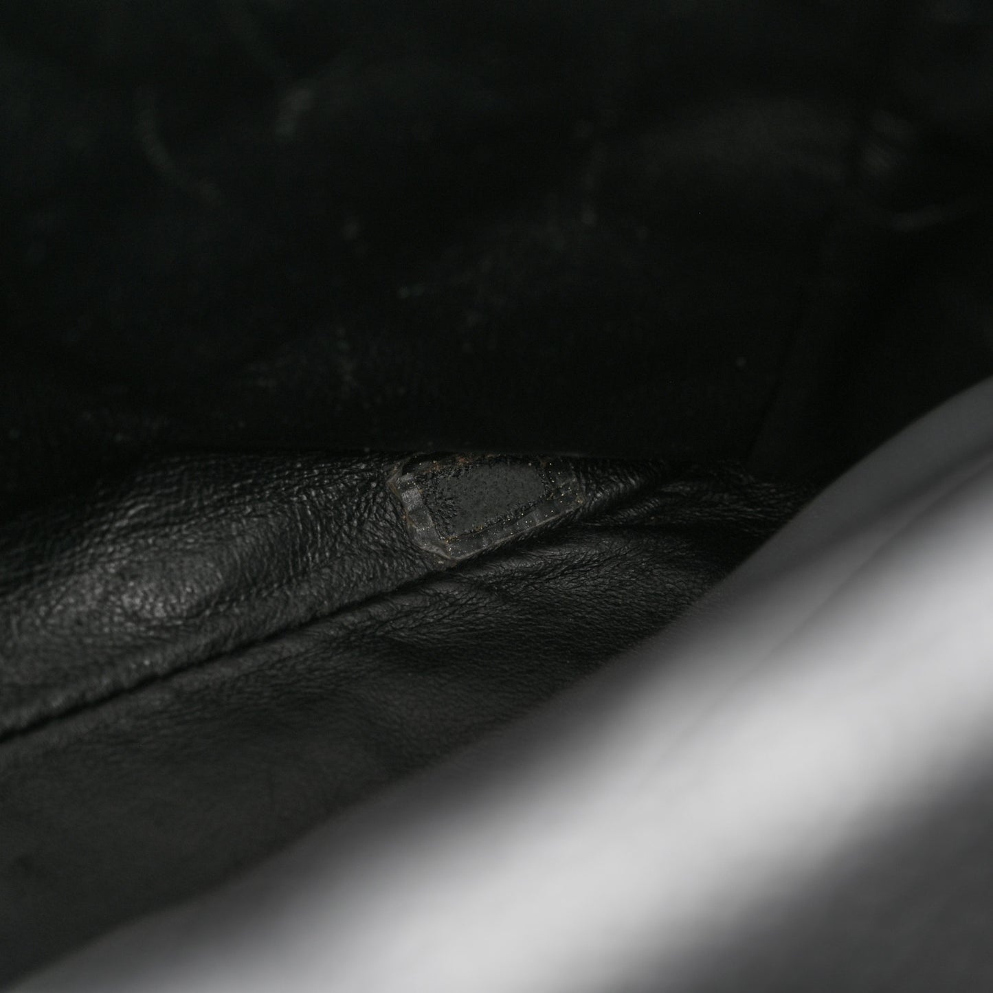 Caviar Quilted Jumbo Single Flap Black