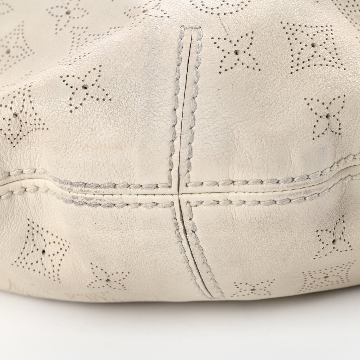 Louis Vuitton Mahina Onatah GM White 10 of 14
