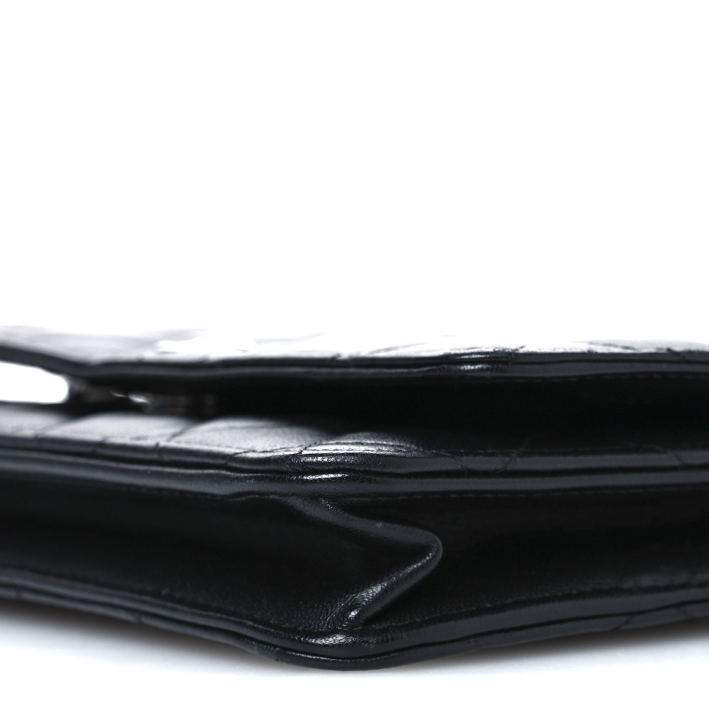 Lambskin Quilted Wallet On Chain WOC Black