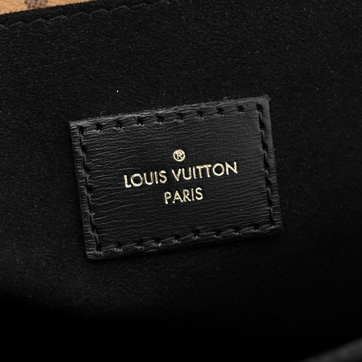 Reverse Monogram Pochette Metis