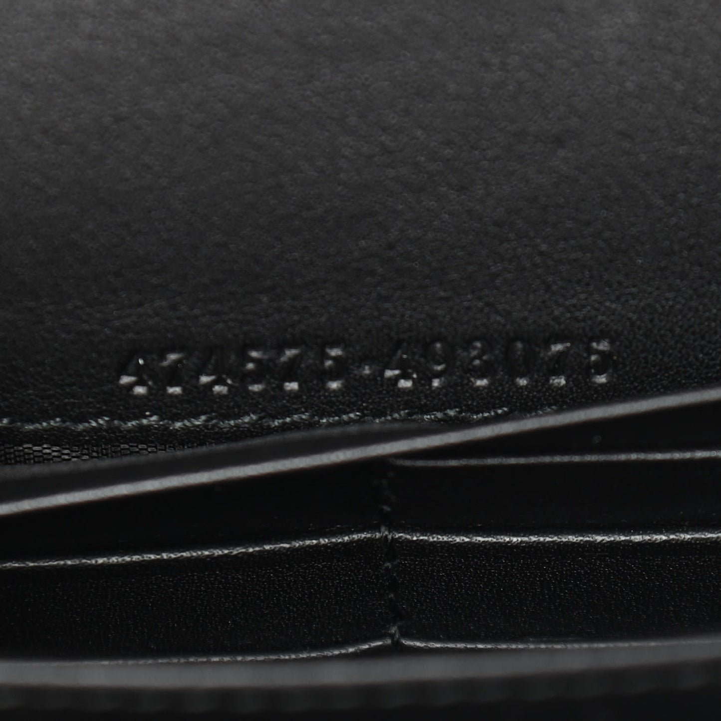 Velvet Matelasse GG Marmont Chain Wallet Black