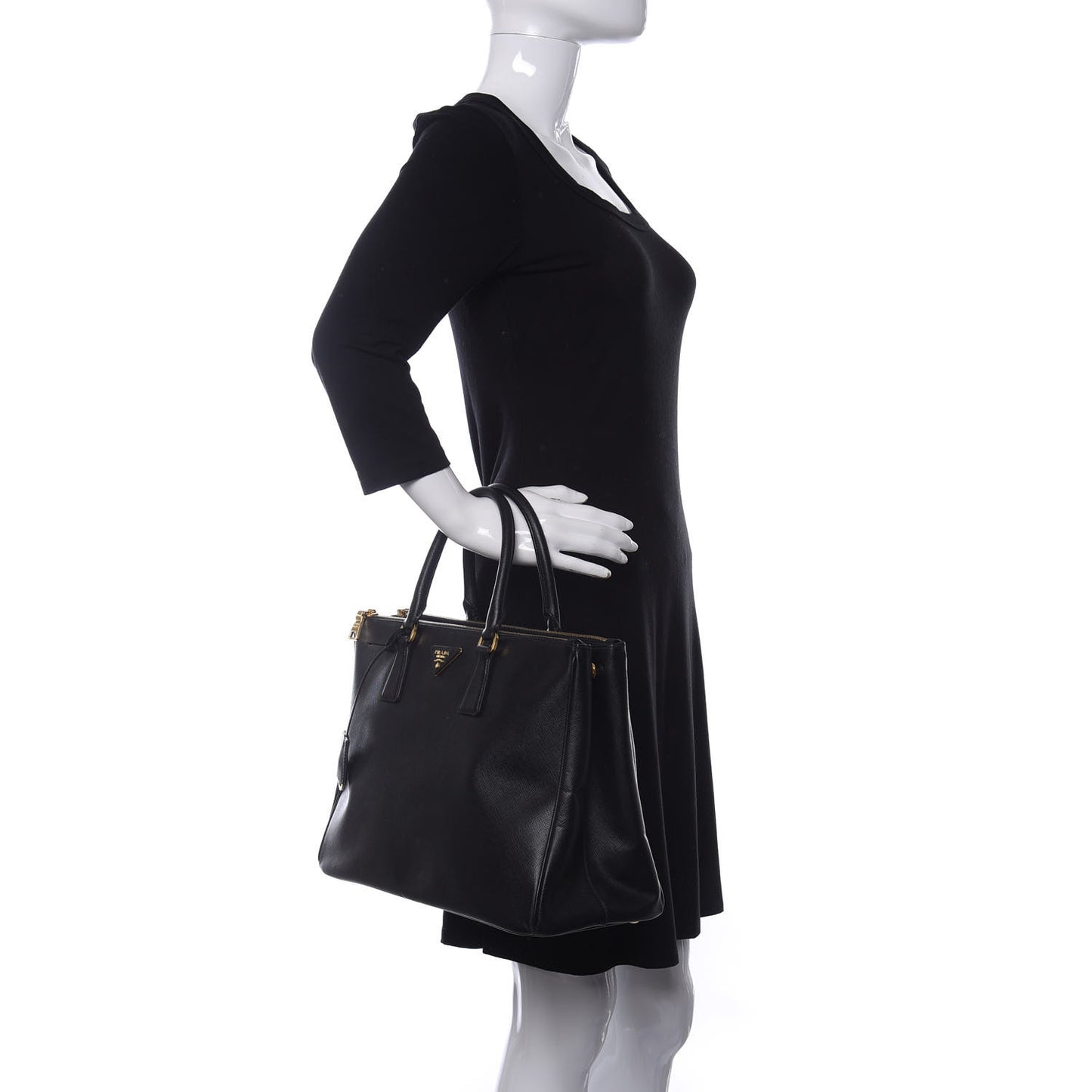 Saffiano Lux Extra Large Galleria Double Zip Tote Black