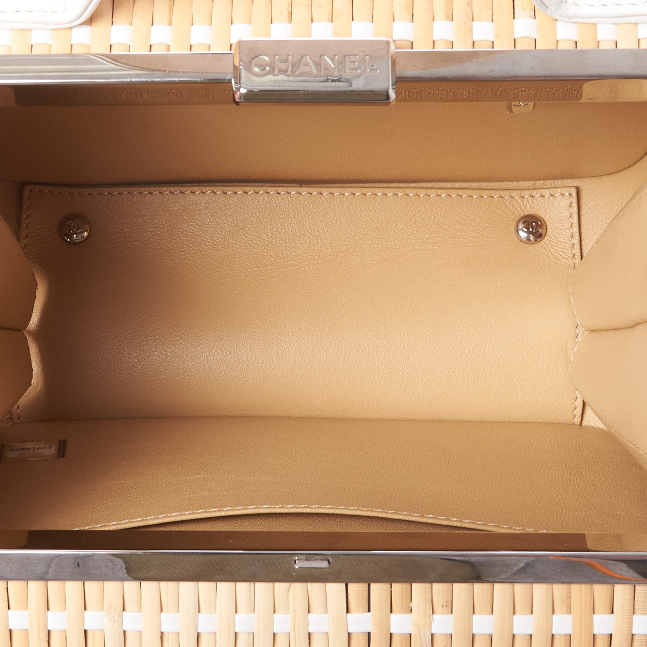 Raffia Calfskin CC Filigree Vanity Case White