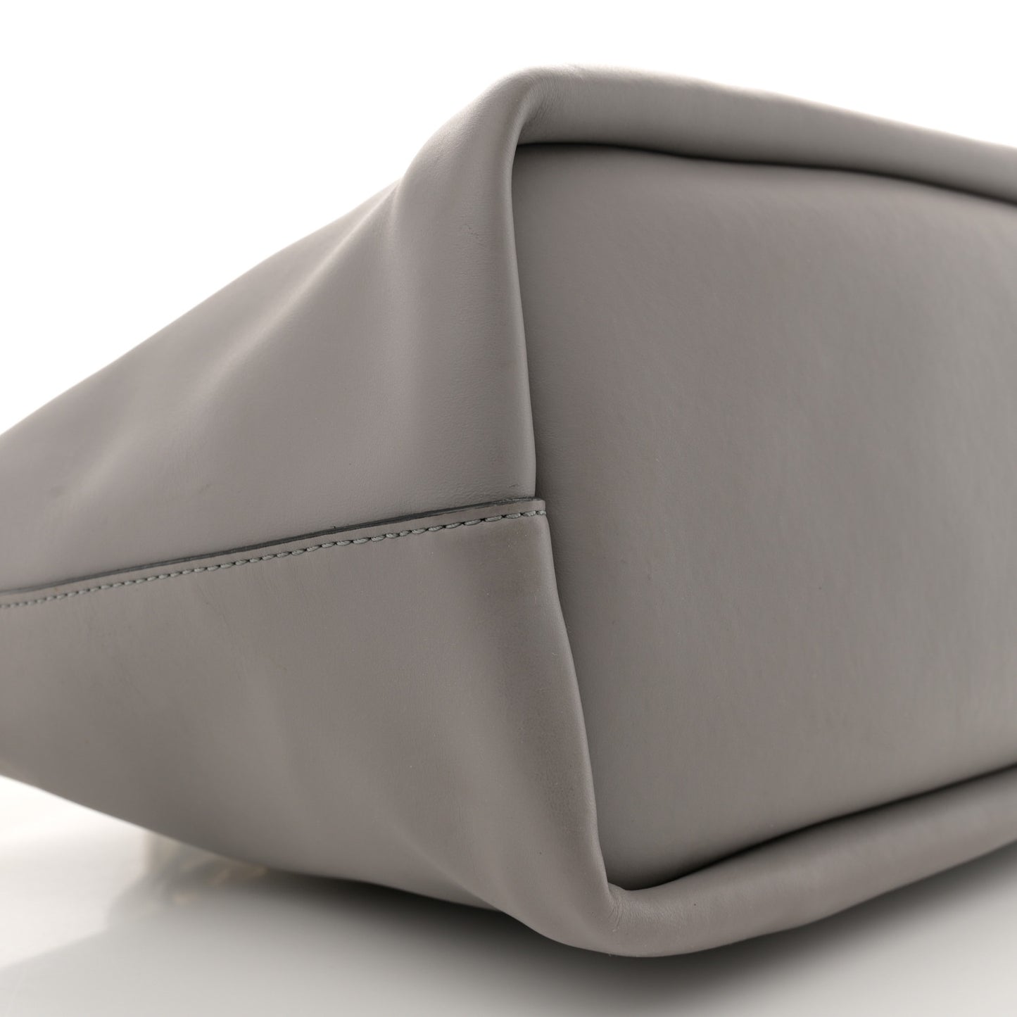 Smooth Calfskin Medium Baylee Tote Street Grey Rope Beige