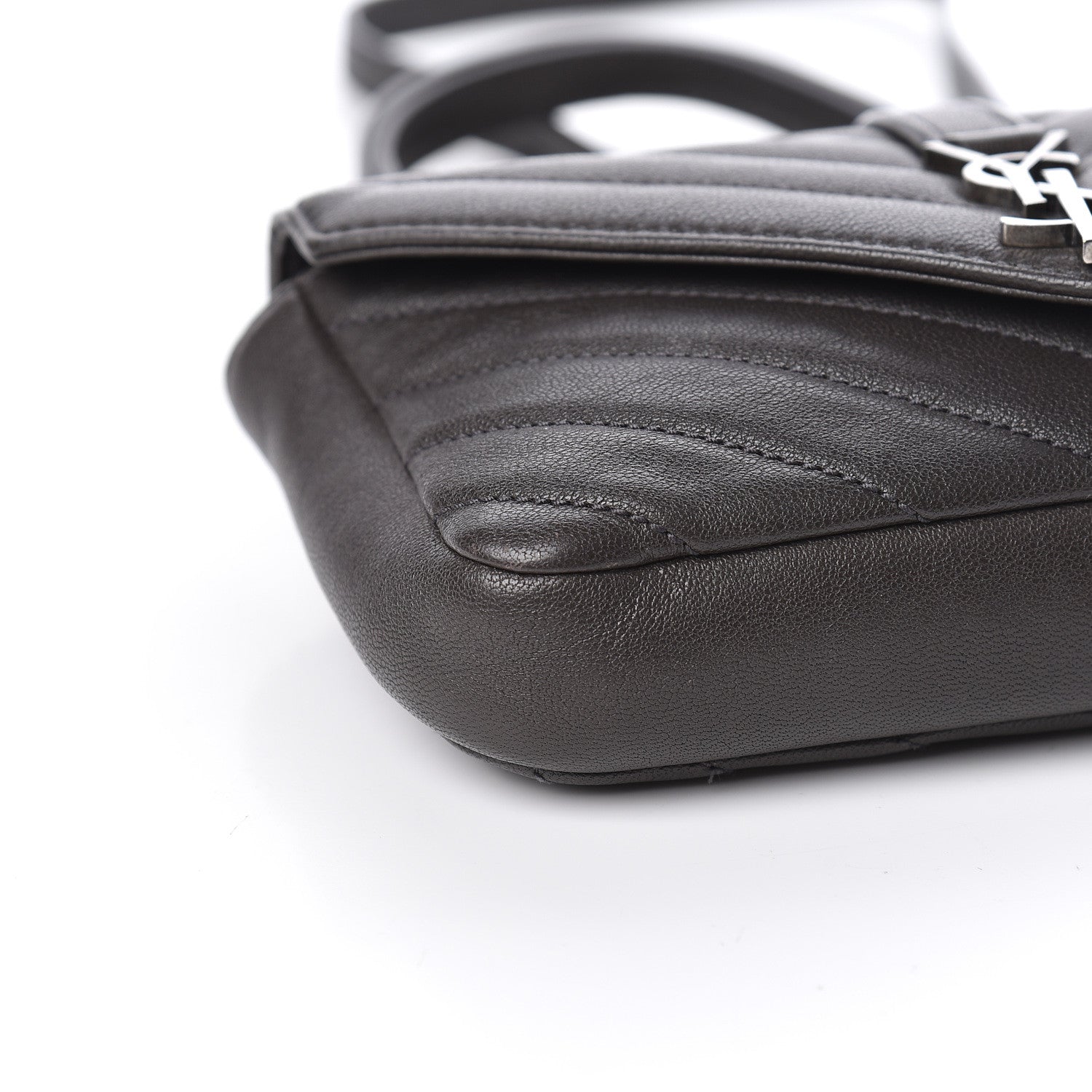 Saint Laurent Sheepskin Matelasse Chevron Monogram College Chain Wallet Coal 6 of 14